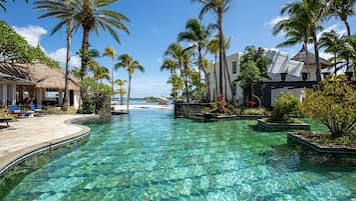 Resorts in Mauritius test thumbnail 13