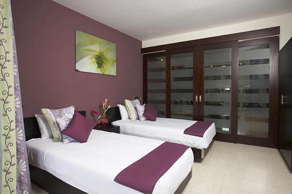 Grand Bay Suites thumbnail 4