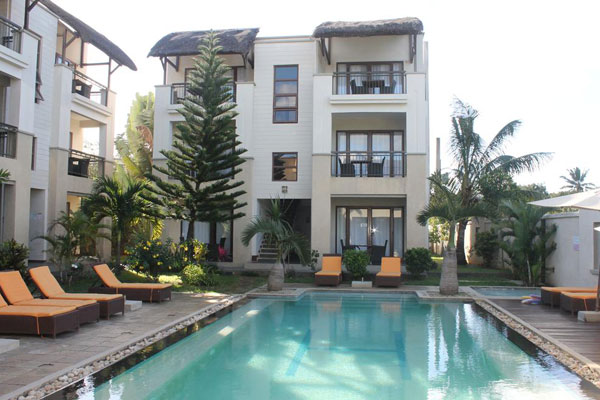 Grand Bay Suites thumbnail 10