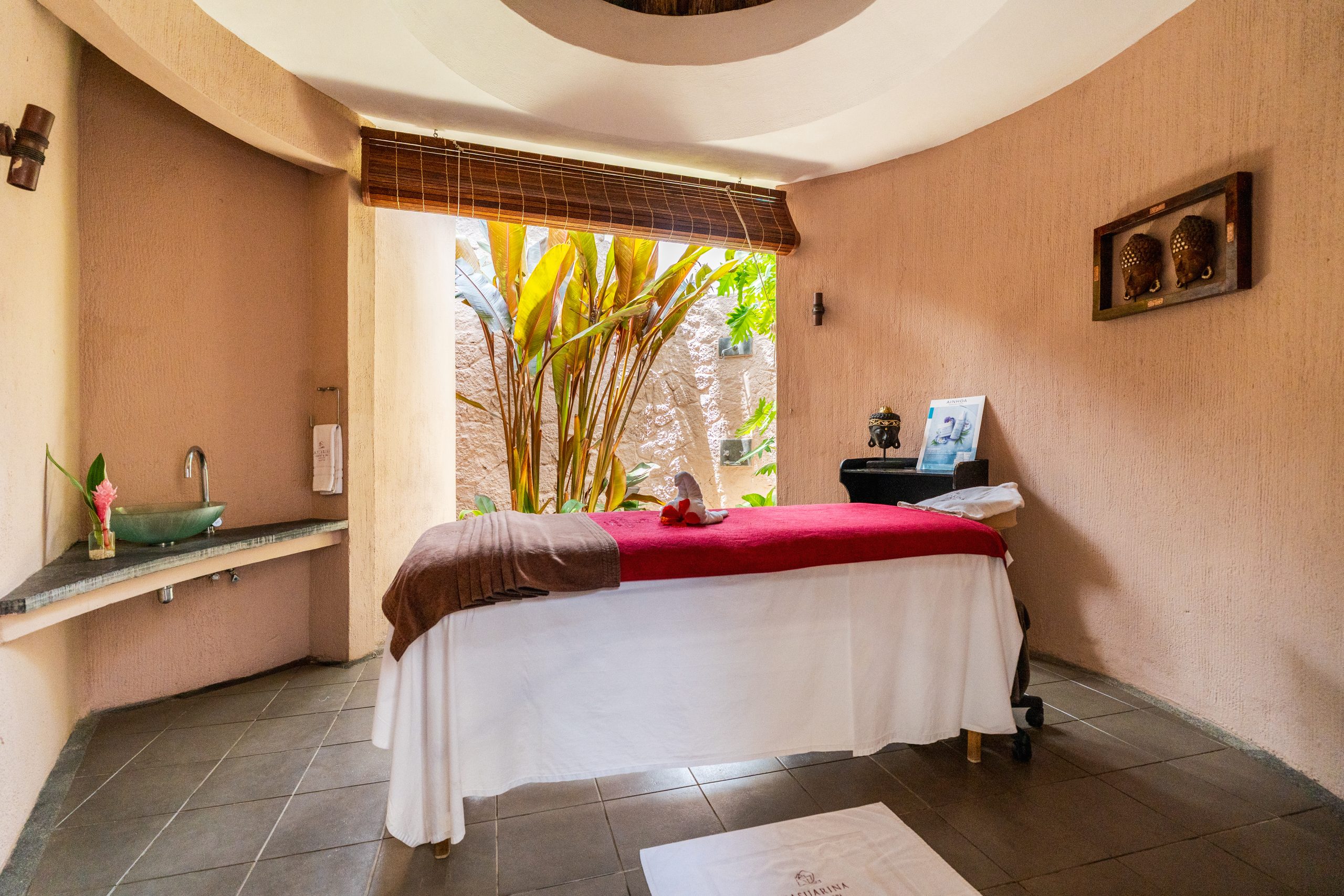 Casuarina Resort and Spa thumbnail 8