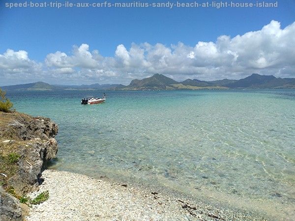 Speed Boat Mauritius thumbnail 9